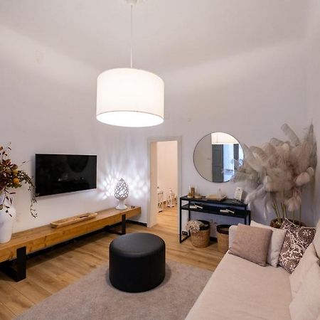 אלברובלו Dea Luxury Casa Vacanze- Zona Chiesa A Trullo - מראה חיצוני תמונה